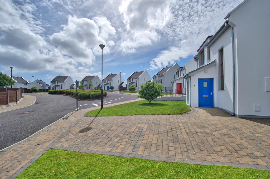 Lough Currane Holiday Homes 瓦特维尔 外观 照片